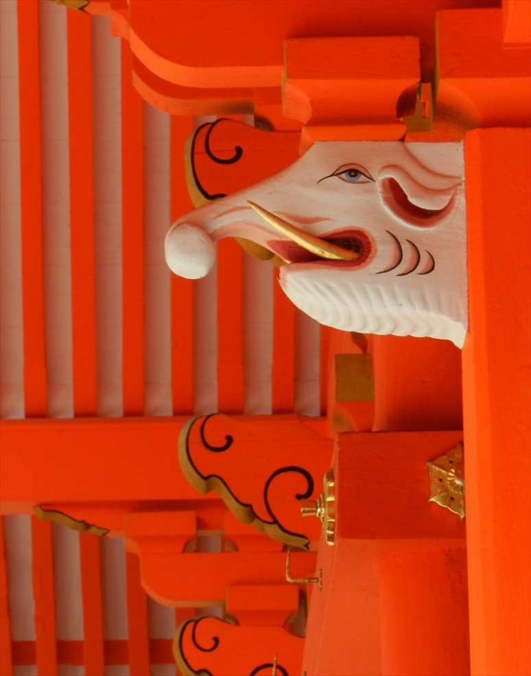 Fushimi Inari Taisha Shrine (elephant) baku known as eaters of nightmares in Japanese mythology